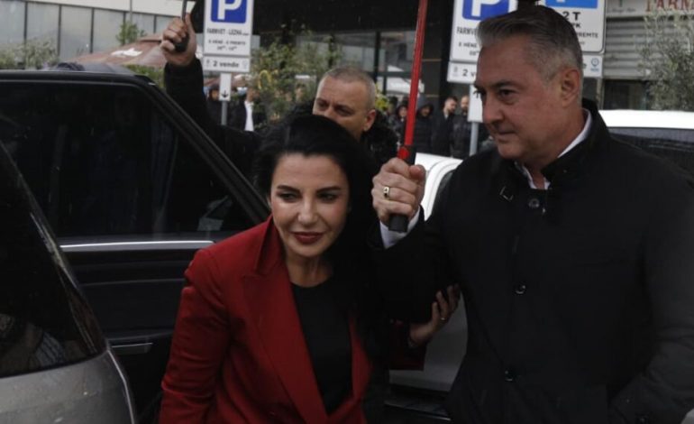DOKUMENTI/ SPAK hap dosjen e pasurisë së Belinda Ballukut