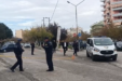 TË SHTËNA ME ARMË NË LUSNJE/ Tre persona qëlluan drejt në automjeti në lëvizje