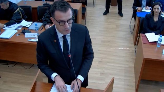 SPAK KËRKON KALIMIN PËR GJYKIM TË DOSJES/ Shtyhet seanca paraprake për Veliajn