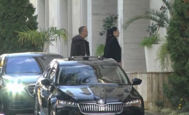 PAS 7 ORËSH TAKIM/ Rama largohet nga kryeministria, makina e Ballukut ndodhet në vend