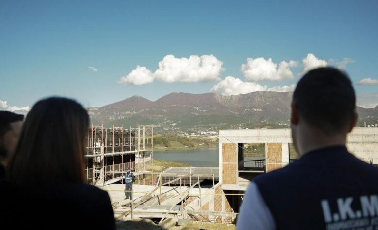 “NDËRTIMET PALEJE DO TË PRISHEN”/ Paralajmëron ministrja e Brendshme: Përgjegjësi do mbajnë zyrtarët abuzues