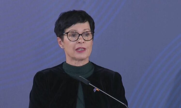PEZULLIMI I BALLUKUT/ Marta Kos: Nuk komentoj çështje konkrete…