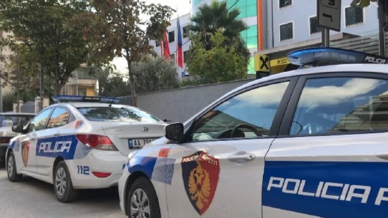 ÇFARË NDODHI? Tritol biznesit në Kuçovë, policia jep detaje