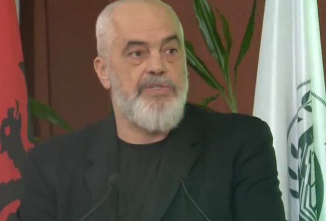 “NË GARË ME BARDHIN SE KUSH E DO MË SHUMË UBERTON”/ Rama: Si i zbarkova në zyrë rektorit të Universitetit në Vjenë, u bë dyllë i verdhë kur…