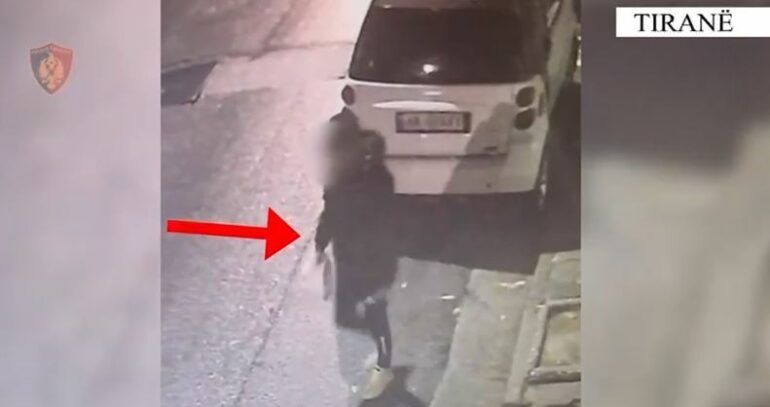 E PËSON KEQ/ Vodhi 12 mln lekë në një banesë, arrestohet 37-vjeçari në Tiranë (EMRI)