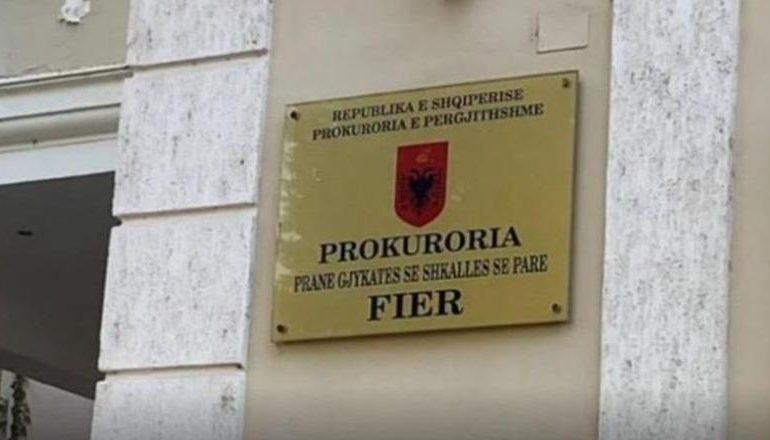 NËN AKUZË PËR SHPËRDORIM DETYRE/ Prokuroria Fier dërgon në gjyq Drejtorin dhe specialistët e Agjencisë Rajonale Mjedisore