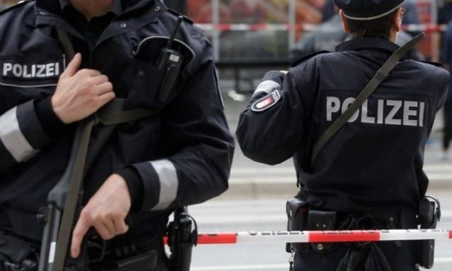 ZHDUKET 24-VJEÇARI SHQIPTAR NË GJERMANI/ Nëna alarmon policinë në Vlorë