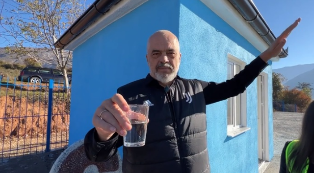 “VLONJATËVE TË MI IU THEM…”/ Rama reagon për mungesën e ujit: Pajisjet e montuara në 2009, jashtë standardeve! Të rejat po vijnë sot nga Stambolli