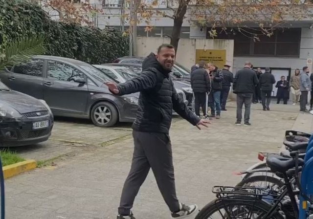 BLENI SHKËMBI PARAQITET NËSPAK/ Ish-kampioni i Skënderbeut zbulon arsyen