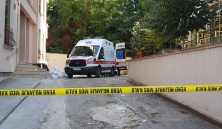 E RËNDË NË TIRANË/ 51-vjeçarja tenton t’i japë fund jetës, hidhet nga lartësi