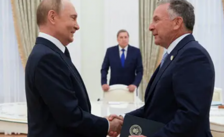 NEGOCIATAT PËR PAQEN/ Nesër takimi në Kremlin, Putin pret të dërguarin e posaçëm të Trump, Witkoff