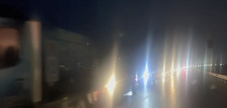 PAMJET/ Trafik i rënduar në autostradën Tiranë-Elbasan, radhë kilometrike nga Tuneli i Kërrabës deri në Bradashesh
