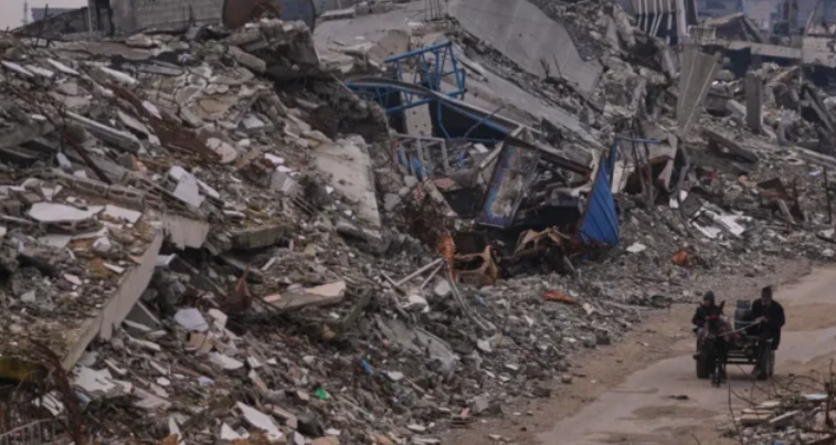 IZRAELI MBYLL GAZËN PËR BOTËN/ Ndalohet hyrja për gazetarët dhe organizatat humanitare