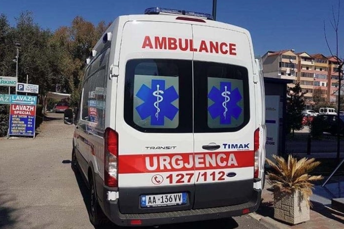 E RËNDË NË ELBASAN/ 15-vjeçari konsumoi fotoksinë, humb jetën në spital