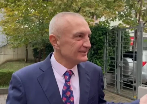 KËRKOI TË DËSHMONTE PËR “21 JANARIN”/ Ilir Meta pyetet nesër nga SPAK