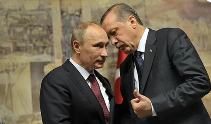 PUTIN PROVOKON ERDOGANIN? Droni rus bie në Turqi, forcat ushtarake në alarm