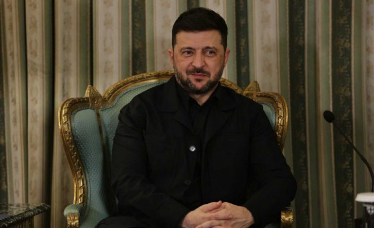 AKUZA RUSISË/ Zelensky: Përpiqet t’ia ndërpresë Ukrainës aksesin në Detin e Zi