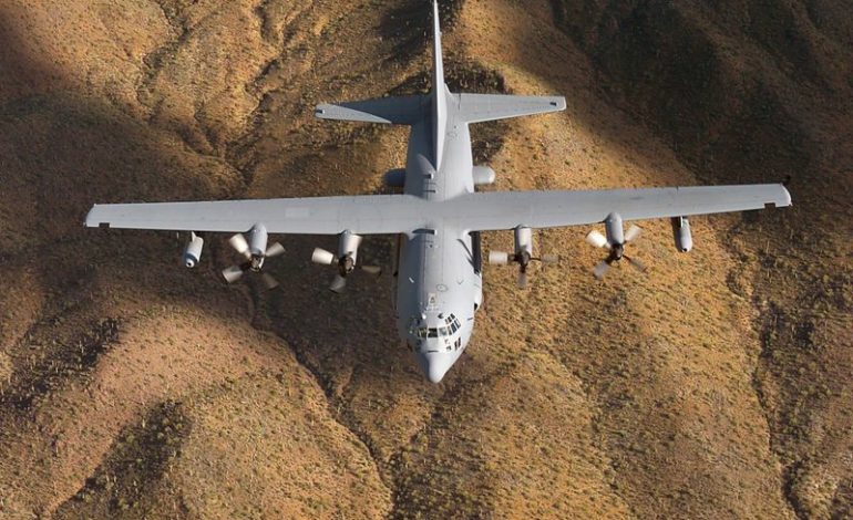 ETHE LUFTE: SHBA çon në Karaibe avionin që paralizon komunikimet e “armikut”