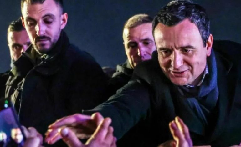 “KURTI FITUES PAS MUAJSH BLLOKADË POLITIKE”/ BBC: Normalizimi i marrëdhënieve me Brukselin dhe Uashingtonin në axhendën e qeverisë së re