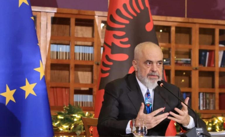 KONFERENCA ME GAZETARËT/ Rama: Kemi sot ushtrinë më të mirëpaguar, ia kalojmë edhe Serbisë