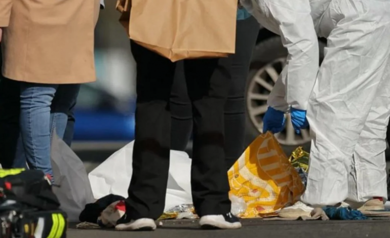 KËRCËNOI ME THIKË QYTETARËT/ Vritet nga policia 19-vjeçari në Francë