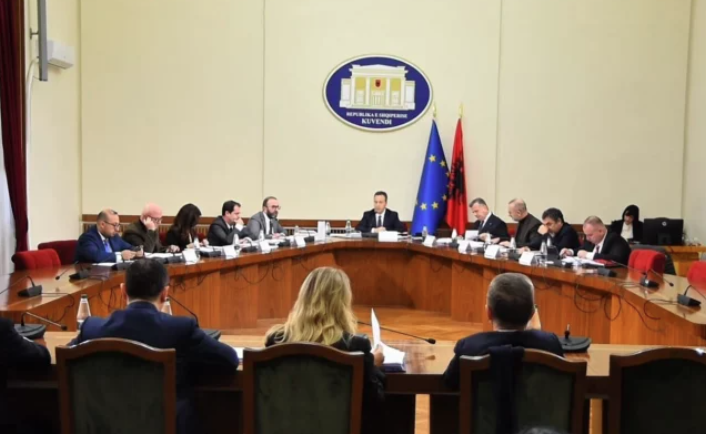 DOKUMENTI/ SPAK kërkon autorizim për arrestimin e Ballukut, anëtarët e PD kërkojnë mbledhje të Këshillit të Imunitetit të premten