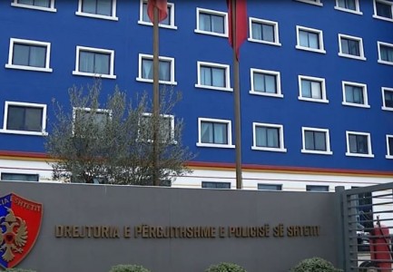 VENDIMI/ Policia e Shtetit shpërblen me 30 mijë lekë efektivët e angazhuar në strukturat vendore gjatë sezonit turistik