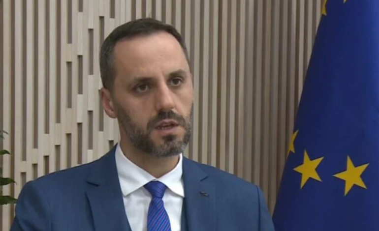 “NUK ZBARDH VENDIMIN PREJ NJË VITI”/ Ministri Lamallari i kërkon ILD-së hetim disiplinor për gjyqtarin Ilir Përdeda