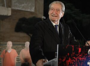 “50 MILIONË EURO TË VJEDHURA…”/ Berisha: Balluku dhe Rama i ndanë bashkë paratë
