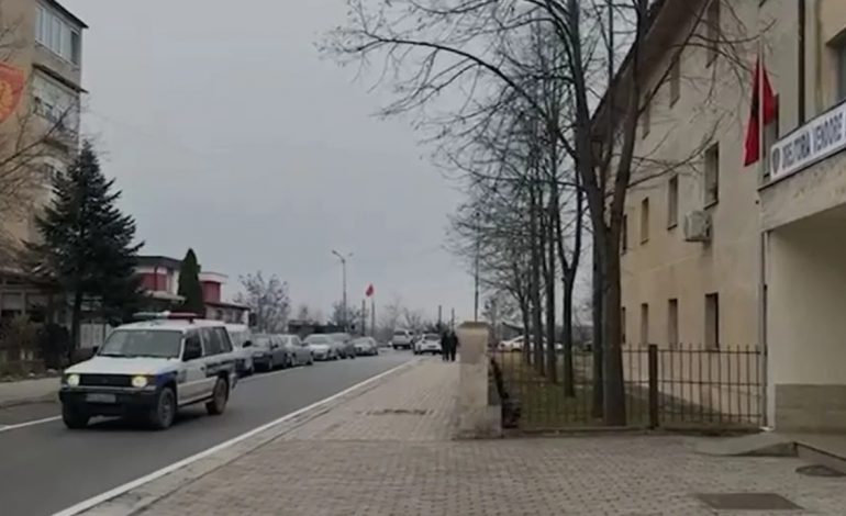 E RËNDË NË KUKËS/ Bashkëshortja denoncon 40-vjeçarin: Ka ngacmuar seksualisht vajzat e mitura