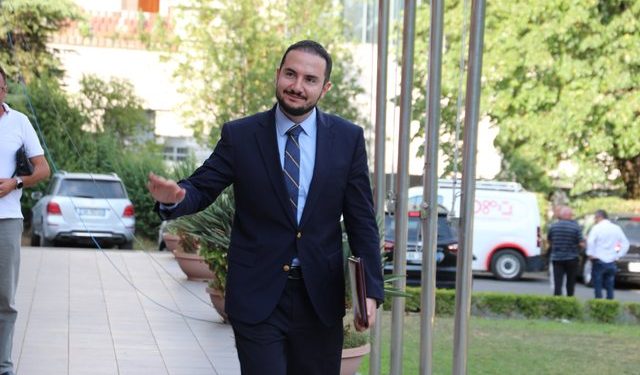 REAGON Salianji: Berisha më largoi si drejtues politik në Njësinë 6 në Tiranë! PD: S’ka pasur…