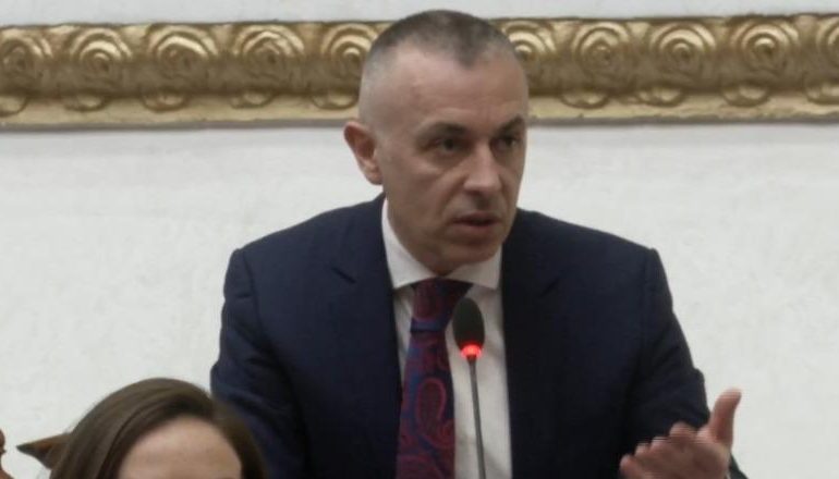 DEBATE NË KUVEND PËR PROTESTËN/ Ndoja kritikon kolegët: Keni dalë jashtë rendit të ditës