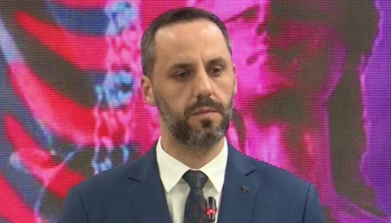 AMNISTIA PENALE/ Lamallari: Përfitojnë 10 mijë persona, 338 lirohen, ulje dënimi për 980 të tjerë