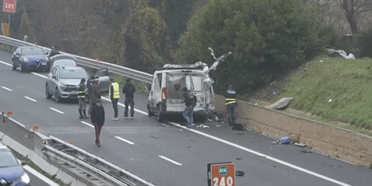 GRABITJE SI NË FILMA NË ITALI/ Autorët marrin 400 mijë euro nga “blindi” në mes të autostradës