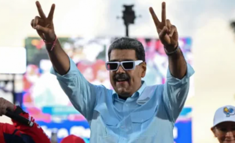 ME FIRMËN E MADUROS MIRATOHET DEKRETI/ Venezuela urdhëron arrestimin e kujtdo që mbështet sulmin e SHBA