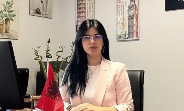 “MË KTHENI TELEFONAT”/ GJKKO rrëzon kërkesën e drejtoreshës së Krimit Kibernetik në Polici, Ervina Gjana