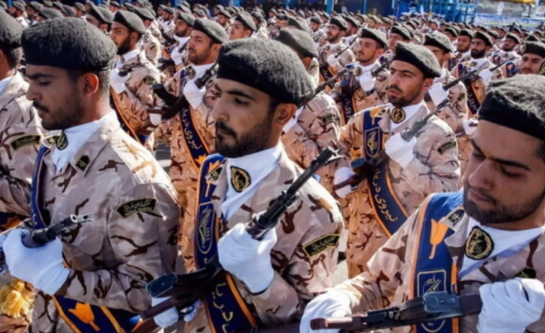 GARDA REVOLUCIONARE E IRANIT U SHPALL ORGANIZATË TERRORISTE/ Reagon ministri i Jashtëm iranian: Gabim i rëndë strategjik