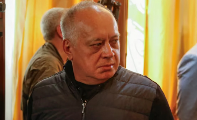 “BASHKËPUNO, OSE…”/ SHBA kërcënon ministrin e brendshëm të Venezuelës. Reuters: Rodríguez-it i kanë gjetur pasuritë e fshehura në Katar