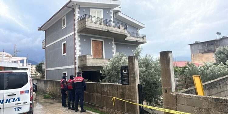 NGJARJE SHOKUESE NË VLORË/ Burri vret gruan, më pas kryen vetëvrasje