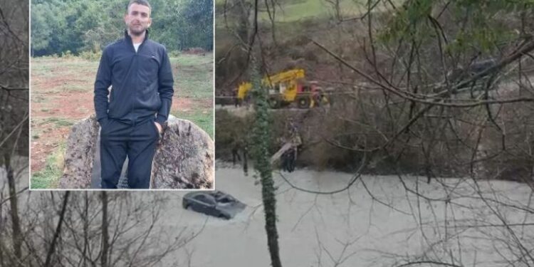 PUBLIKOHET FOTO/ Ky është pasagjeri 30 vjeçar i zhdukur pas aksidentit në Klos! Pas rënies së makinës në përrua u braktis nga shoku i tij…