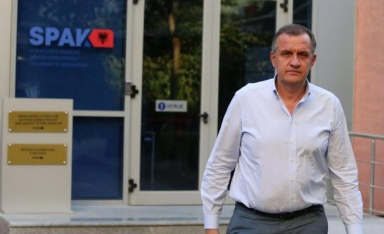 ILIR BEQAJ NUK HEQ DORË/ Letër publike drejtuar SPAK-ut, ja çfarë kërkon ish-ministri nga qelia