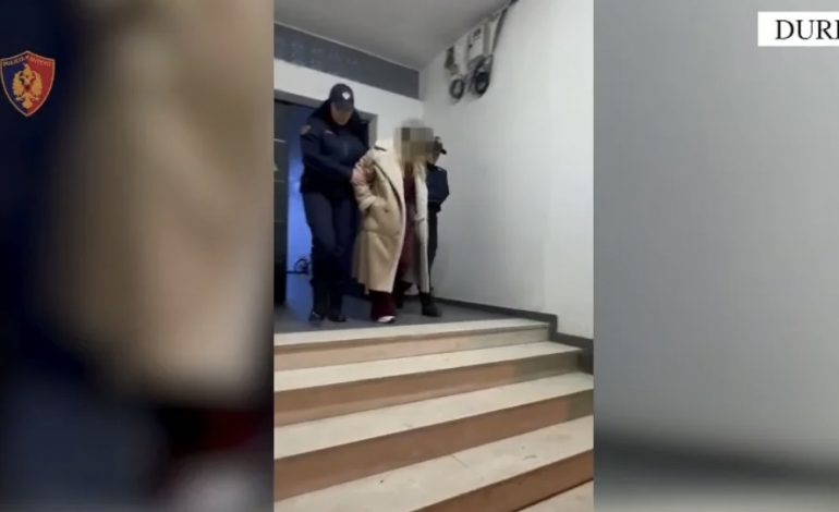 “STREHË” PROSTITUCIONI NË DURRËS/ Punonjëset që shfrytëzoheshin për prostitucion nuk hapin dyert, ndërhyn zjarrfikësja