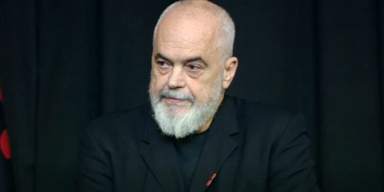 SEANCA NË KUSHTETUESE PËR RRITJEN E RROGAVE TË GJYQTARËVE/ Reagon Rama: Mos transmetimi live farsa më e shëmtuar