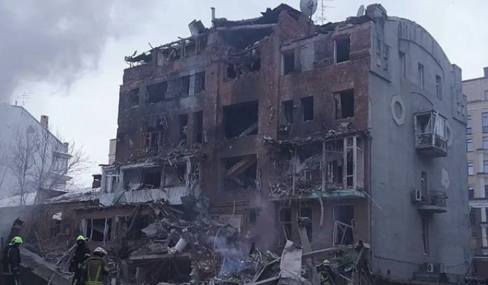 PAQJA E UKRAINËS/ Koalicioni i të Gatshmëve mblidhet sot në Paris! Rama mes 35 liderëve europianë