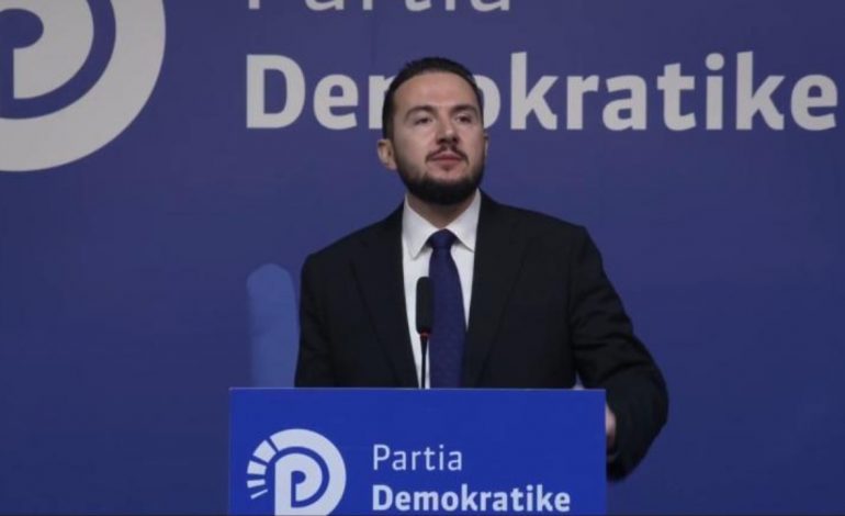“SHPËRTHEN” KUNDËR BERISHËS/ Salianji: Bëni si tigra me demokratët, përballë qeverisë rrini si mace
