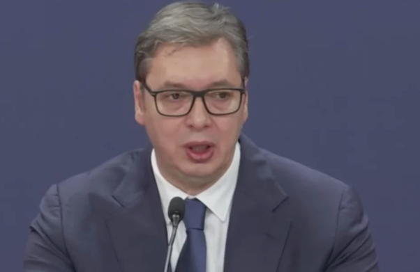 “NUK JAM NAIV E BUDALLA SI…”/ Vuçiç provokon: Groenlanda? Po me Kosovën çfarë ndodhi