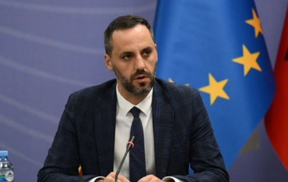 AMNISTIA E FUNDVITIT/ Ministri Lamallari zbulon kriteret dhe kush janë të burgosurit që do të lirohen