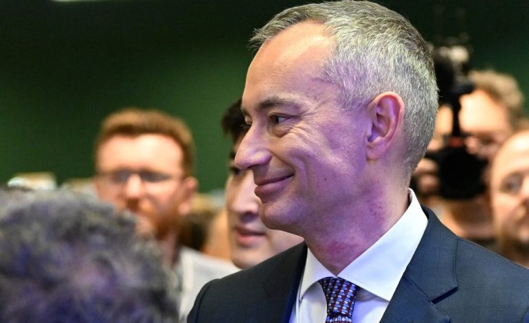 TRUMP I BESOI DREJTIMIN E GAZËS GJATË RINDËRTIMIT/ Nikolay Mladenov, diplomati bullgar që pëlqehet nga izraelitet dhe palestinezët