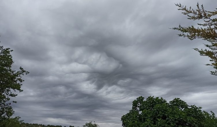 KUSHTE ATMOSFERIKE TË PAQËNDRUESHME/ Parashikimi i motit për sot