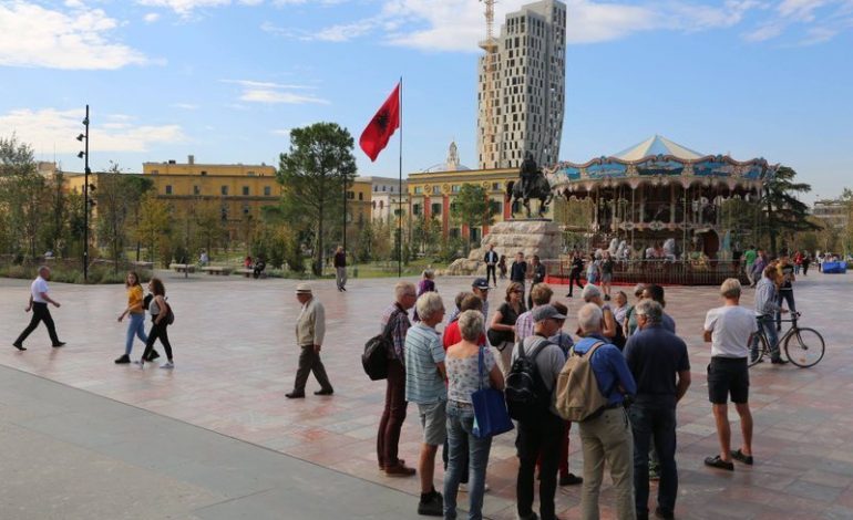 AGJENSITË NDËRKOMBËTARE: Shqipëria e lirë dhe e sigurtë për pushime